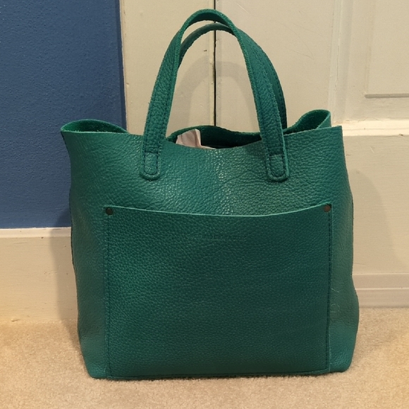 Portland Leather Handbags - Medium Crossbody Bag - Seafoam